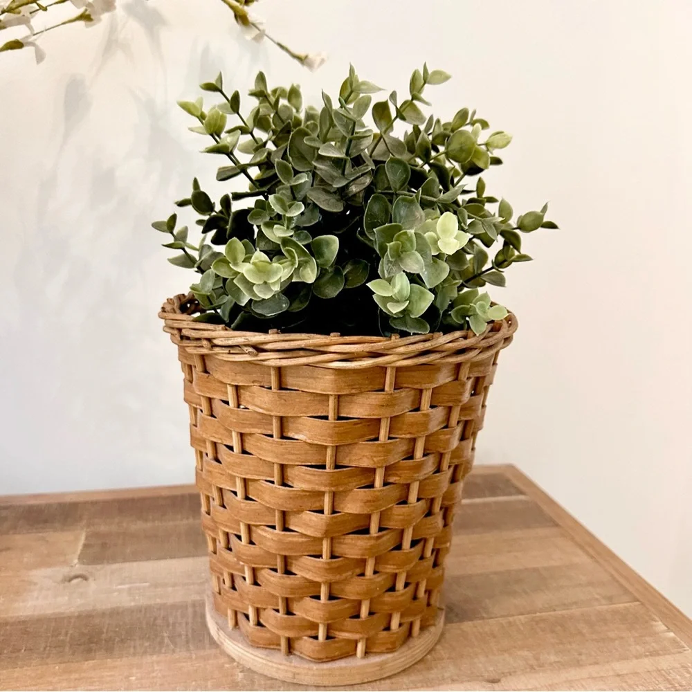 Gorgeous Basket Weave Basket Plant Home Decor 8 Inch